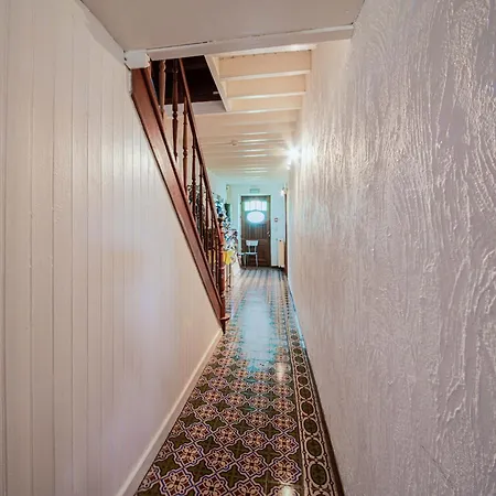 Spacious Retreat, Cleaning Included