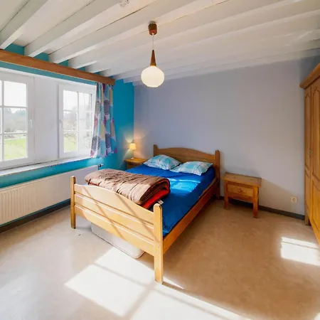 Spacious Retreat, Cleaning Included Brisy